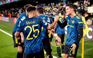 MU giành vé đi tiếp: Bình mới, rượu cũ cùng Carrick