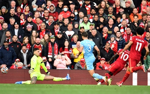 Dư âm Liverpool vs Man City: Ngày các nhà vô địch phô diễn