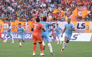 Gian nan tìm đường ra cho V-League