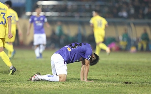 Chuyên gia Đoàn Minh Xương: 'Hãy tính tiếp để V-League có thể đi'