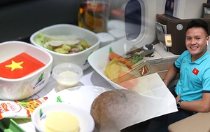 Hành trình theo chân tuyển Việt Nam giữa mùa dịch Covid-19