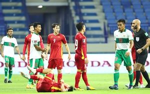 Chờ thầy Park giải bài toán nhân sự