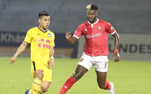 Nhóm cuối bảng V-League 'khóc thét' vì ngoại binh