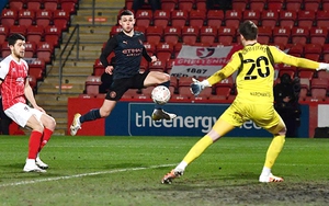 Trực tiếp West Brom vs Man City (3h15 ngày 27/1): De Bruyne chấn thương, cơ hội cho Foden?