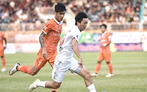 'HLV Kiatisuk cần thời gian để giúp HAGL ổn định'