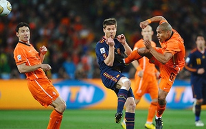 Những pha phạm lỗi man rợ nhất trong bóng đá