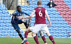 Arsenal có xứng đáng được hưởng 11m?