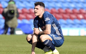 Arsenal và vấn đề phong độ: Nhập nhèm hai mảng sáng - tối