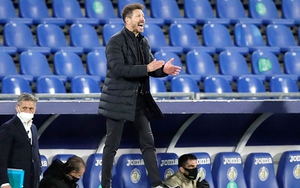 Cuộc đua vô địch La Liga: Những người Madrid lúng túng