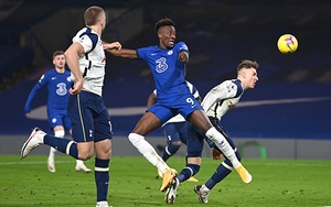 Trực tiếp bóng đá Tottenham vs Chelsea: Đạp lên nhau vì vé Champions League