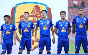 Không giàu sao chơi được V-League!