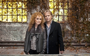 Ca khúc 'You Raise Me Up' của Secret Garden: Sức mạnh bí ẩn của nghệ thuật