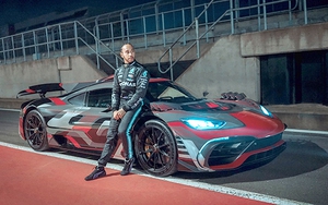 Hamilton sẽ không lặp lại sai lầm của Schumacher