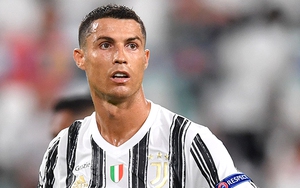 Juventus giải quyết tương lai Ronaldo thế nào?