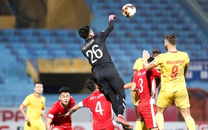 Chuyên gia Trần Bình Sự: 'HLV Park Hang Seo có lý khi không gọi Nguyên Mạnh'