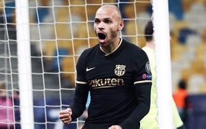 Trực tiếp Ferencvaros vs Barcelona: Và Braithwaite đã mang Griezmann trở lại