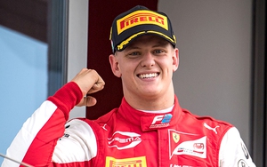 Định mệnh nhà Schumacher: Ngày con trai nối nghiệp cha ở F1 sắp tới