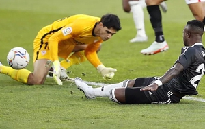 Real Madrid hay nhất khi Zidane bất động