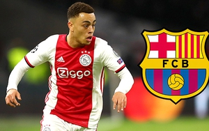 Chuyển nhượng Barcelona: Sergino Dest có phải Alves mới?