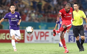 HLV Trần Bình Sự: 'Chân sút nội khó cạnh tranh Vua phá lưới'