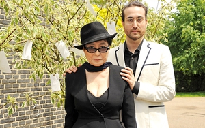 80 năm ngày sinh John Lennon: Vẫn chờ huyền thoại... tái xuất