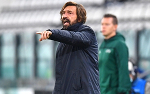 Con đường dài và khúc khuỷu trước mặt Pirlo