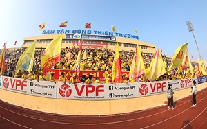 Bình luận viên Quang Huy: 'Nam Định xuống hạng bóng đá Việt Nam mất đi nhiều thứ'