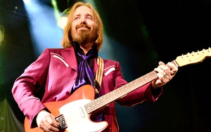 'Wildflowers' gây ấn tượng mạnh trên các BXH: Sự trở lại của huyền thoại Tom Petty