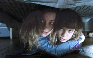 Phim 'Come Play' dẫn đầu một mùa Halloween ảm đạm