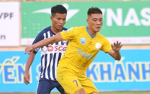 Lao đao bóng đá Khánh Hòa