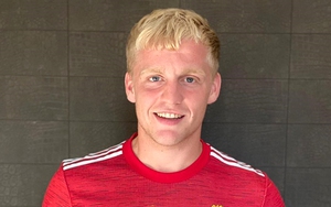 Premier League mùa bóng mới: MU chưa thể tranh đua vô địch