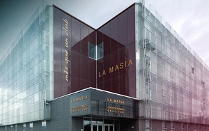 Barcelona: Cái chết của lò đào tạo La Masia