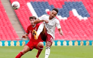 Liverpool: Những tín hiệu cảnh báo đầu tiên cho Klopp