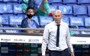 Real Madrid: Du hành vào quá khứ cùng Zidane