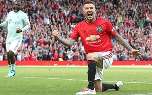 Cầu thủ MU phải học hỏi nhiều từ Beckham và Stam