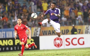 Hà Nội FC gian nan bảo vệ ngôi vương