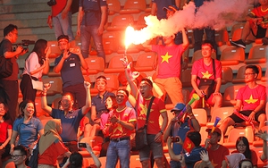 Pháo sáng và ứng xử với pháo sáng