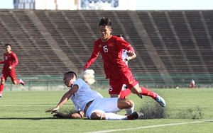 Bóng lăn trong tuần: Bóng đá vị thành tích