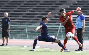 U22 Việt Nam vs U22 Indonesia: HLV Nguyễn Quốc Tuấn trổ tài