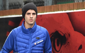 Morata và cuộc chiến trên khán đài