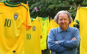 Aldyr Garcia Schlee: Cha đẻ màu áo vàng xanh huyền thoại của Brazil