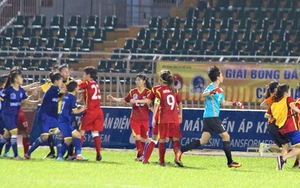 Hãy chia sẻ với cầu thủ nữ!