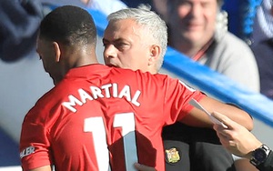 M.U hòa kịch tính với Chelsea: Mourinho luôn biết trở thành diễn viên chính