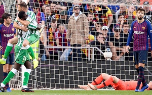 Barca đang như một tấm chăn hẹp