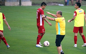 HLV Park Hang Seo và những bài toán khó