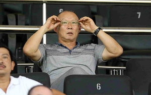 HLV Park Hang Seo 'truyền nhiệt' cho V-League