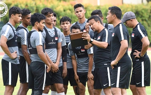 Tuyển Singapore và Fandi Ahmad đang đi đúng hướng?