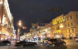 Không ngủ ở Saint Petersburg