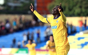 18h00 ngày 21/7, FLC Thanh Hóa – Hà Nội: Chờ 'mưa' bàn thắng