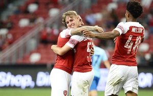 Không còn Wenger, Arsenal lại đá giao hữu cực hay